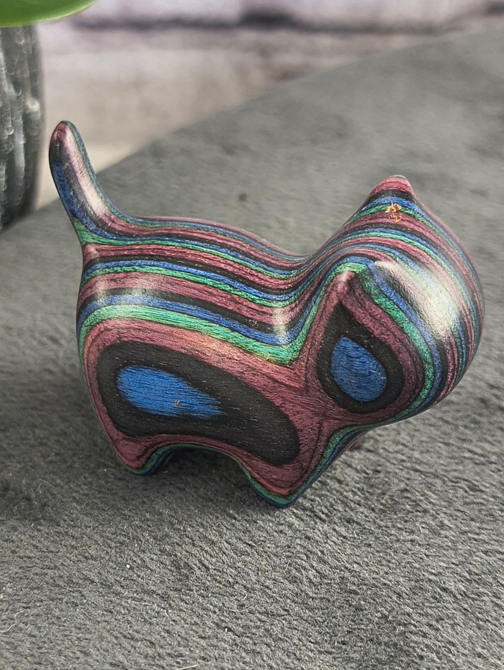 Wooden hand carved cat statue figurine kitty brown Multi color, tail up - Picture 3 of 8